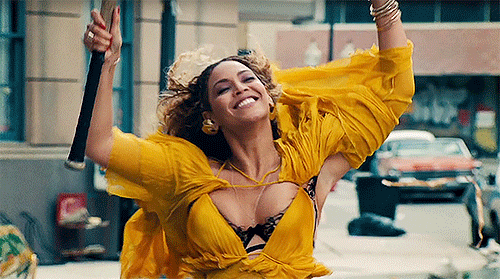 Όταν η Beyonce έσωσε το … “μπάχαλο” των φετινών MTV Music Awards (VMA)