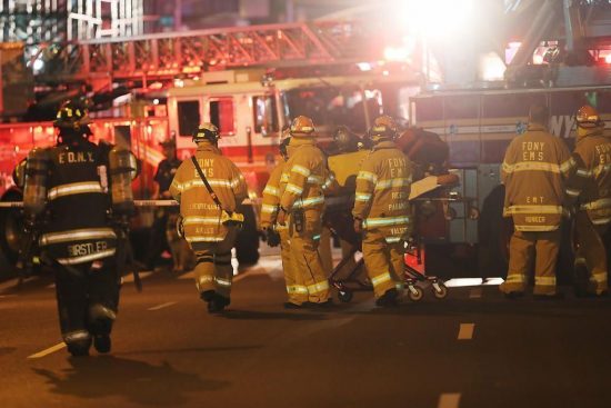 Ο τρόμος επέστρεψε: Έκρηξη αυτοσχέδιου μηχανισμού στην καρδιά της Νέας Υόρκης (videos + pics)