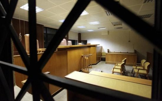 “Στα κάγκελα” οι δικαστές για τις μειώσεις των αποδοχών τους – Σκληρή ανακοίνωση κατά της κυβέρνησης