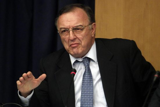 Πρόεδρος ΔΣΑ προς υφ. Εργασίας: «Παράνομος ο υπολογισμός του ΕΦΚΑ βάσει των εισοδημάτων του 2015»