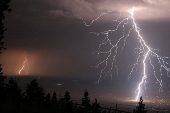 Έκτακτο δελτίο καιρού: Για καταιγίδες και χαλάζι προειδοποιεί η ΕΜΥ