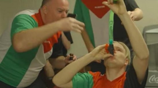 Είναι τρελοί οι Νορβηγοί! Έπαιξαν ποδόσφαιρο μεθυσμένοι! (video)