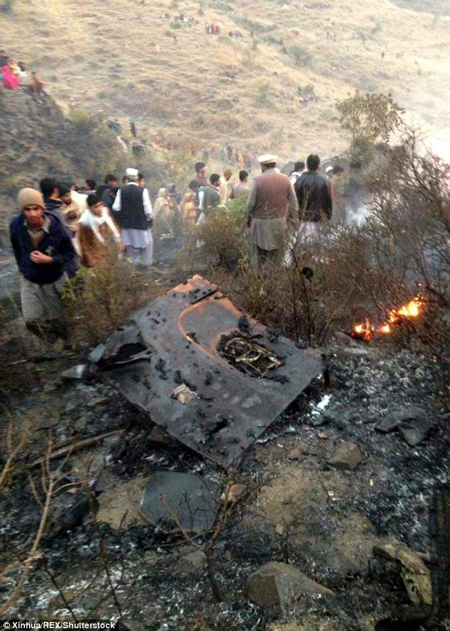 Pakistan airplane crash