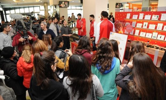 ΟΠΑΠ: «Τρίποντο» προσφοράς και αγάπης από Ολυμπιακό και Παναθηναϊκό (video)