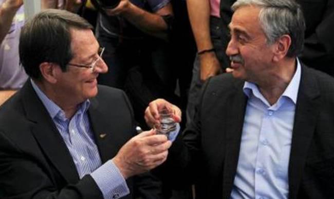 Aναστασιάδης Ακιντζί Κυπριακό