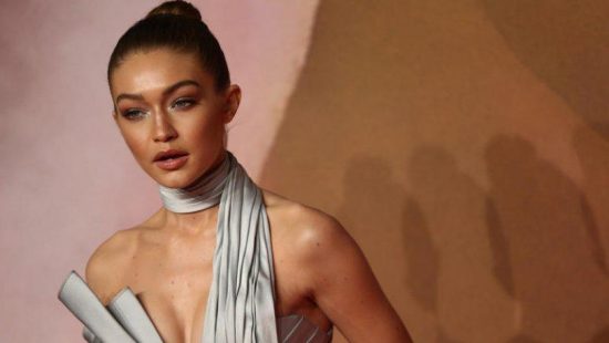 Gigi Hadid: Μοντέλο της χρονιάς και όχι άδικα…σε καθηλώνει με ένα βλέμμα της