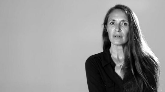 Αντέχεις να το δεις; «Από τα 6 μου, σκλάβα του σεξ για την ελίτ της Ευρώπης» – Συγκλονιστική αποκάλυψη (video)