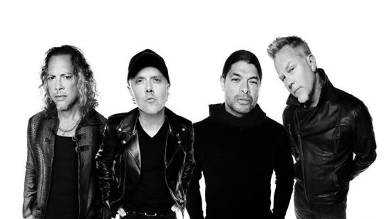Metallica: Ρόκαραν σε σούπερ-μάρκετ (video)