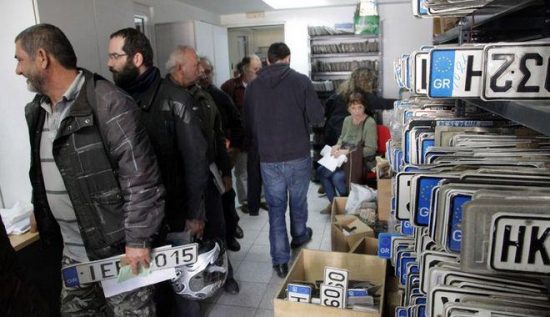 Τέλη κυκλοφορίας: Αυξήσεις μέχρι και 64% στο παρά πέντε – Ποια λεπτομέρεια αλλάζει τα πάντα;