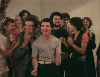 Θρηνεί η ελληνική showbiz: Πέθανε στα 57 του χρόνια ο πρωταγωνιστής της ταινίας “Ρόδα, τσάντα και κοπάνα”