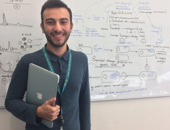 Η Bayer στηρίζει τα «φωτεινά» μυαλά της χώρας
