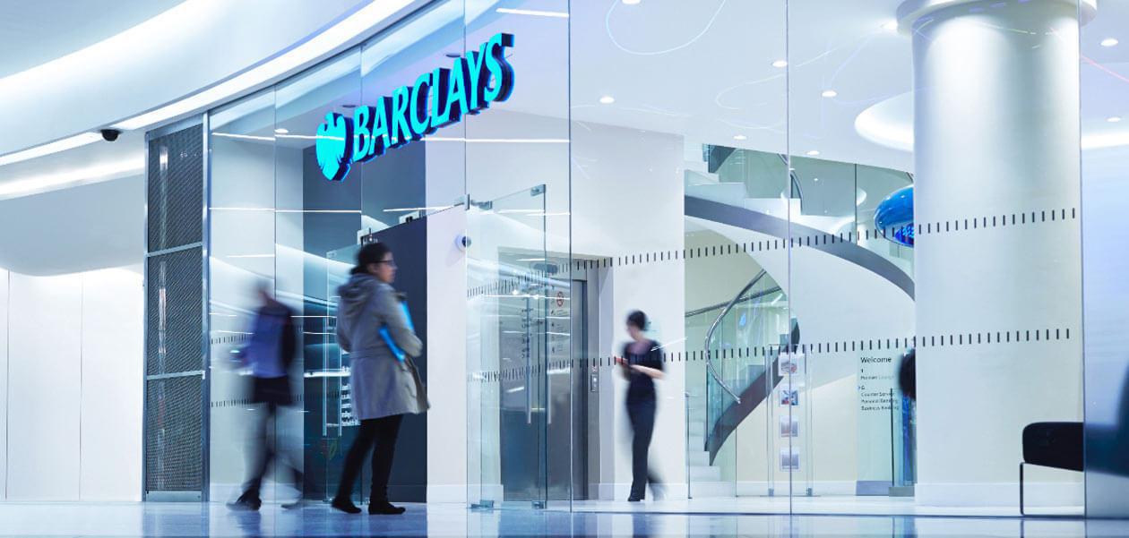 Barclays: Εξαγοράζει χαρτοφυλάκιο πιστωτικών καρτών της Gap αξίας 3,8 δισ. δολαρίων 