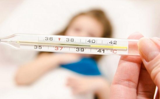 Αυτό το σπιτικό έμπλαστρο είναι ιδανικό για παιδιά και θεραπεύει τον βήχα σε χρόνο ρεκόρ. Δείτε πως  να το φτιάξετε!