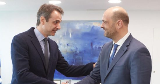Kαι επίσημα στη Νέα Δημοκρατία ο βουλευτής Ιάσων Φωτήλας – Η πρώτη φωτό