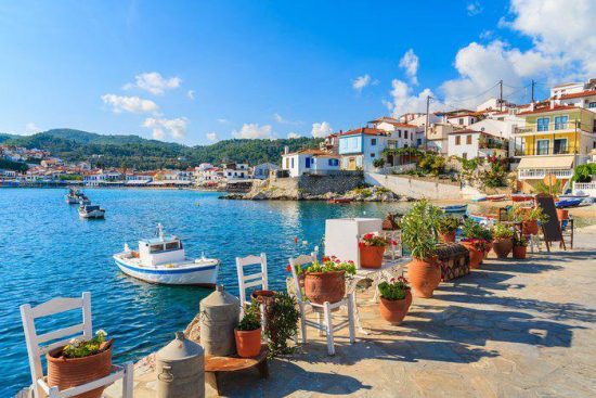 Το μεγάλο κόλπο της εφορίας – Κρυφά συνεργεία ελεγκτών κάνουν απόβαση σε Αιγαίο – Αργοσαρωνικό