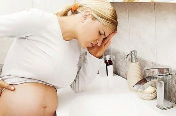 Εμετός στην εγκυμοσύνη: Πότε πρέπει να απευθυνθείτε σε γιατρό