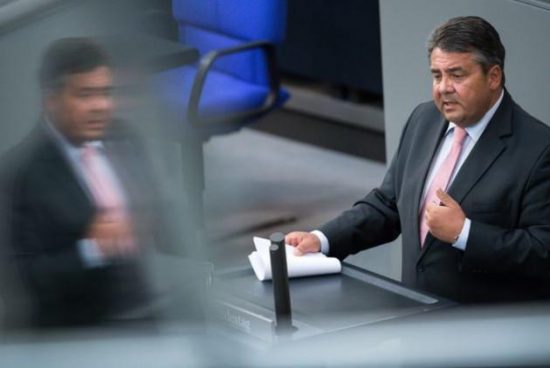 Να εξομαλύνει τις σχέσεις Γερμανίας Τουρκίας θα επιχειρήσει ο Ζίγκμαρ Γκάμπριελ από την Άγκυρα