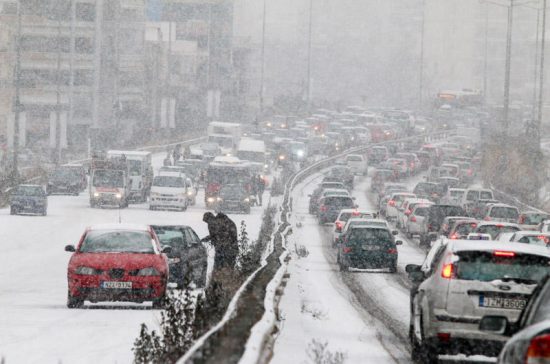 Εικόνες κόλασης στη Βόρεια Ελλάδα: Σε κατάσταση έκτακτης ανάγκης Έβρος και Μακεδονία (video)