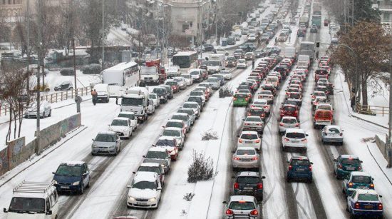 Παραλύουν από την κακοκαιρία Θεσσαλονίκη και νησιά – Ποιες περιοχές βρίσκονται σε κατάσταση έκτακτης ανάγκης (video)