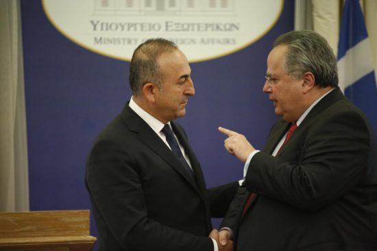 «Πόλεμος» δηλώσεων Ελλάδας – Τουρκίας: Η πρόκληση Τσαβούσογλου για τα Ίμια και η απάντηση Κοτζιά