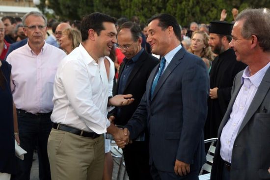 Πόλεμος δηλώσεων Τσίπρα – Γεωργιάδη στη Βουλή: «Τα χαμογελάκια και οι μαγκιές εδώ και όχι στα τηλεπαράθυρα»
