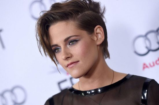 Η Kristen Stewart πρωταγωνιστεί στην καμπάνια της τσάντας CHANEL’s GABRIELLE