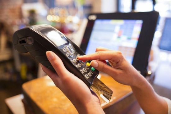 Ποιοι αγόρασαν POS και δεν έκοψαν καμία απόδειξη
