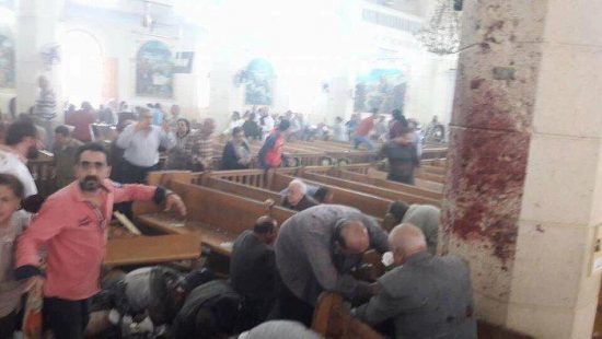 Μακελειό στην Αίγυπτο: Το ISIS σκόρπισε τον θάνατο σε δύο εκκλησίες (pics+video)