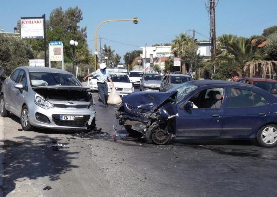 Πάσχα βαμμένο στο αίμα: Πολλά τροχαία και θάνατοι σημειώθηκαν και φέτος στους δρόμους
