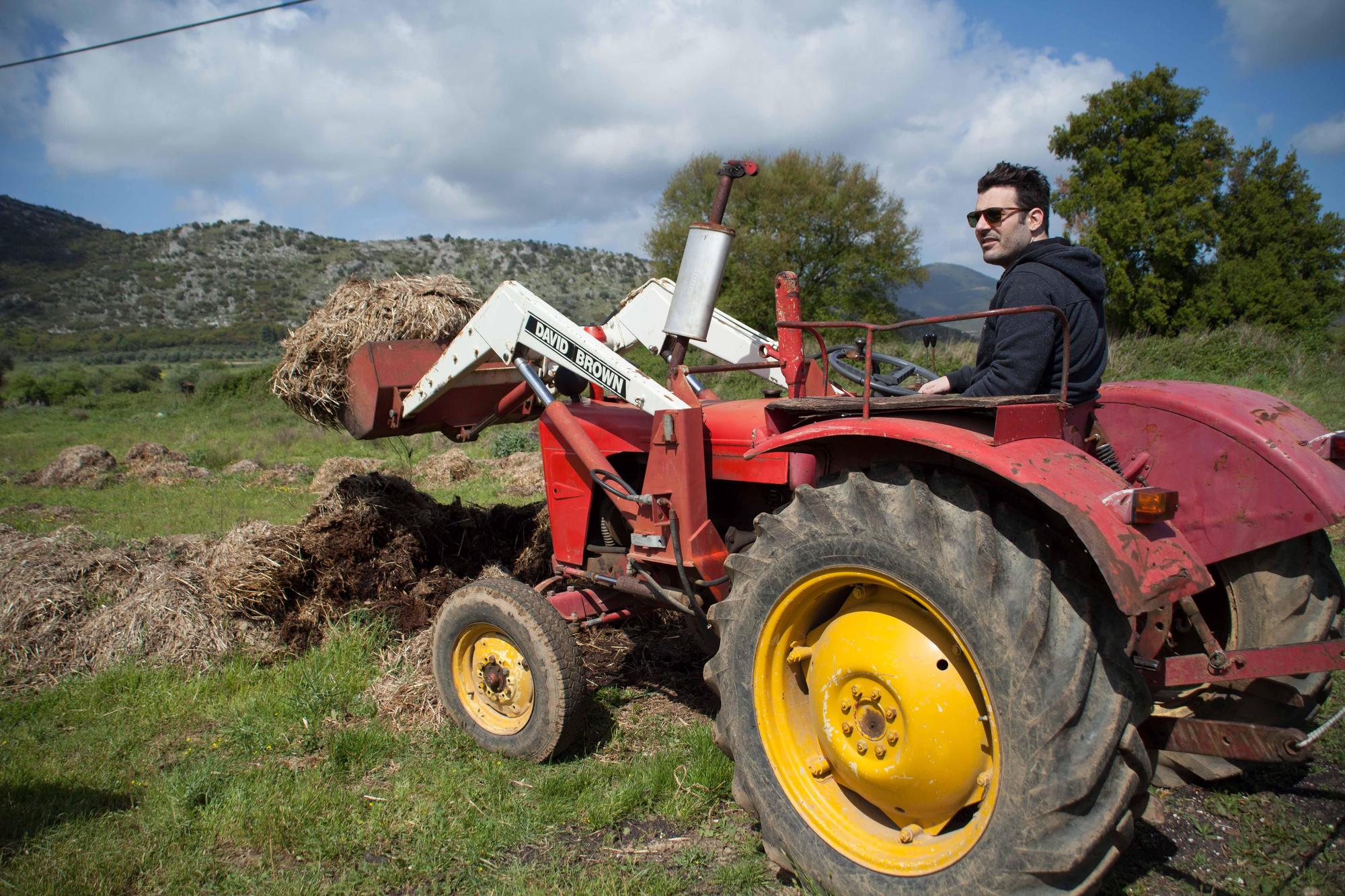 VICE Specials: «The Real Greek Survivors: Αγρότης για μία εβδομάδα»