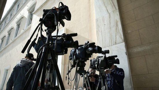 ΕΣΡ: Δύσκολο να γίνει εντός του 2017 o διαγωνισμός για τις τηλεοπτικές άδειες