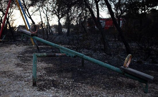 Το μεγάλο παραμύθι. Οι εμπρηστές και οι οικοπεδοφάγοι