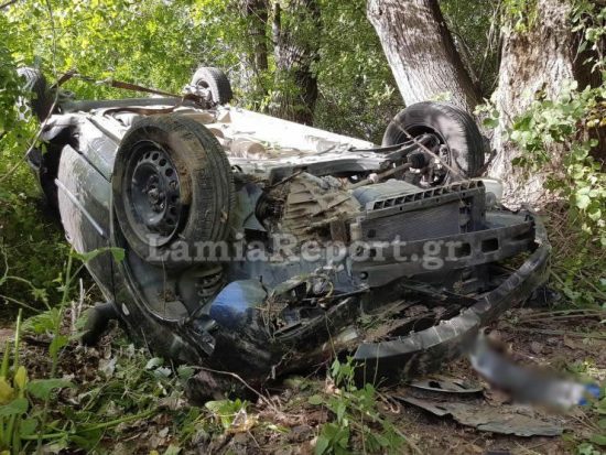 Λαμία: Μια προσπέραση παραλίγο να της στοιχίσει τη ζωή (pics)