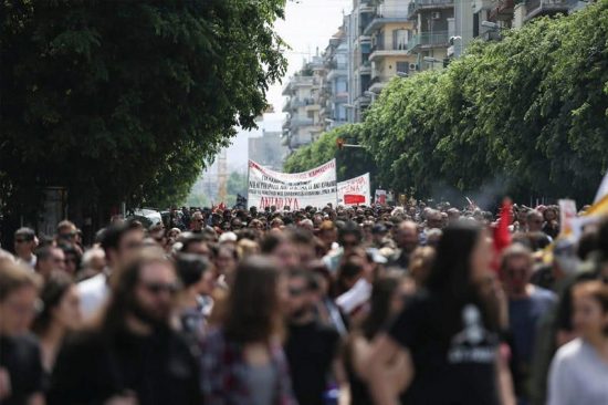 Πρωτομαγιά 2017: Μεγάλη συγκέντρωση και στην Θεσσαλονίκη (pics)