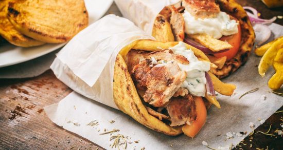 Τα πιο νόστιμα σουβλάκια της πόλης – 5 επιλογές με αυθεντικές συνταγές