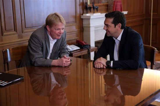 Συνάντηση Τσίπρα – Χόφμαν για οικονομία και εργασιακά
