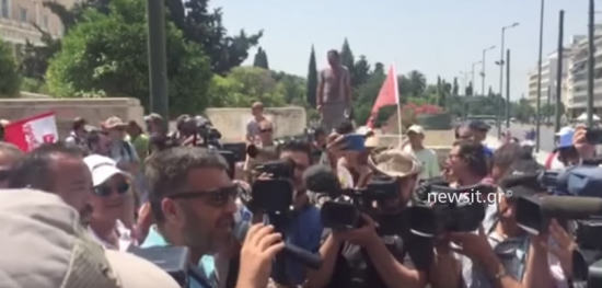 Πρόεδρος ΠΟΕ – ΟΤΑ: «Όχι επεισόδια, μην τους δώσουμε κανένα δικαιώμα»