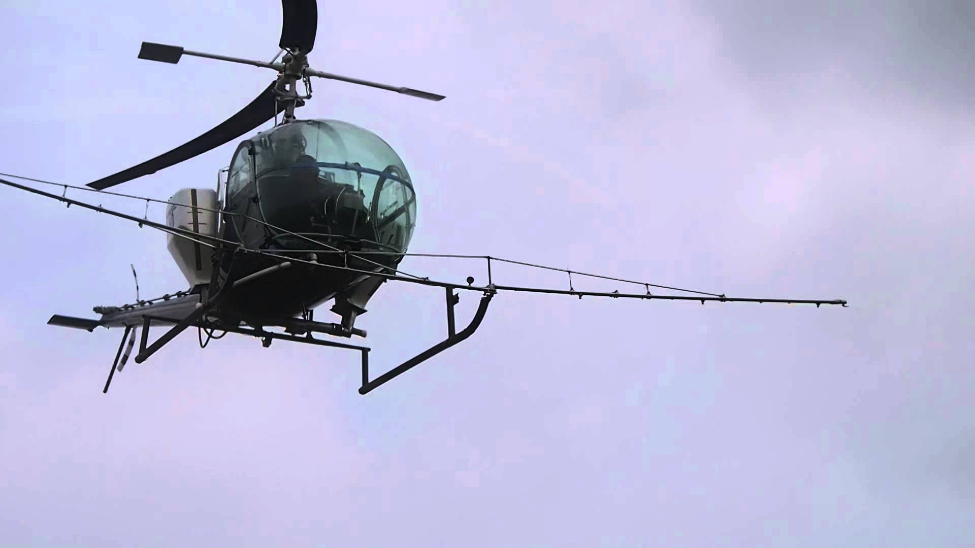 Έπεσε ψεκαστικό ελικόπτερο στον Σχoινιά – Δύο νεκροί