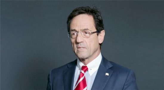 Έκπληξη από το ΑΚΕΛ – Προσανατολίζεται να προτείνει τον επιχειρηματία Μάικ Σπανό για υποψήφιο Πρόεδρο