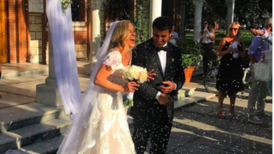 Παντρεύτηκε η Χριστίνα Αλούπη: Το υπέροχο νυφικό και  ο παραμυθένιος γάμος (pics)