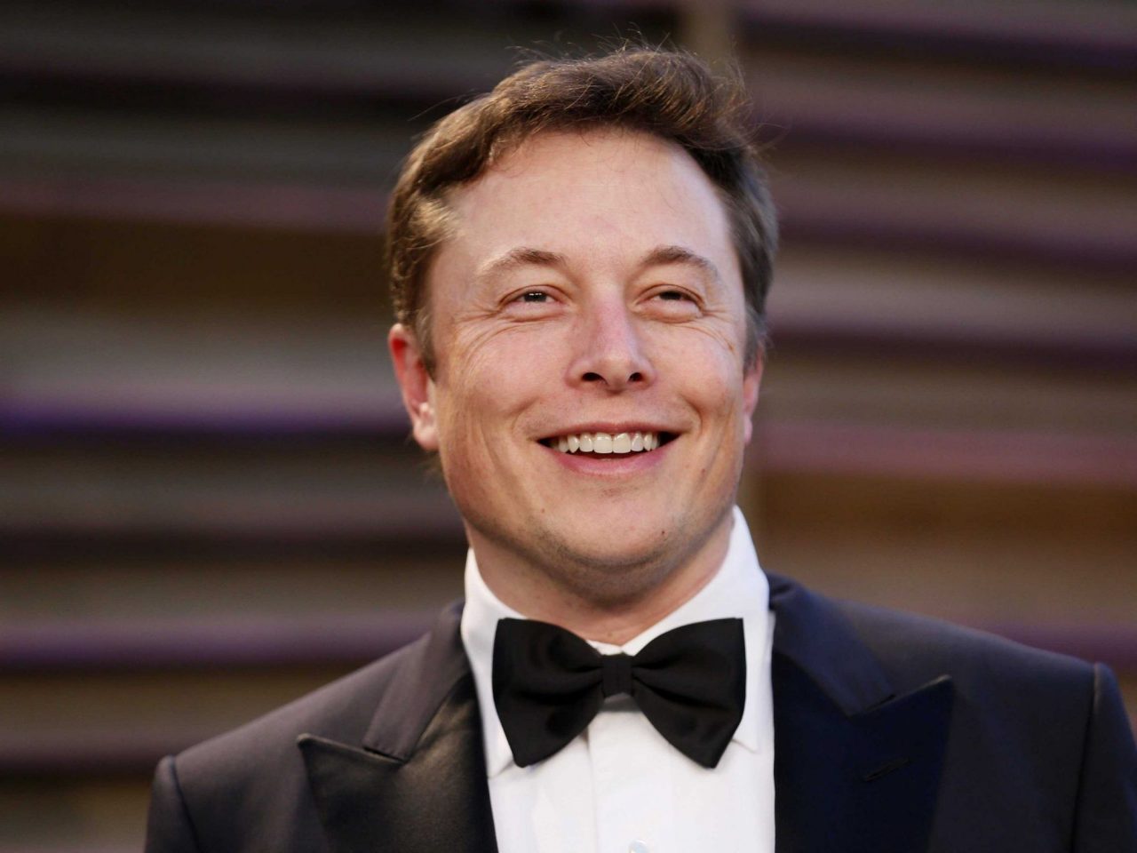 Elon Musk: Πώς κέρδισε 36 δισ. δολάρια σε μία ημέρα - Ένα τρισ. δολάρια η αξία της Tesla