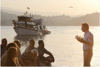 Στην ιχθυόσκαλα της Καβάλας ο Κυριάκος Μητσοτάκης