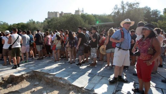 Κλειστοί τα μεσημέρια οι αρχαιολογικοί χώροι λόγω καύσωνα