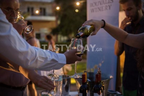Το φετινό ταξίδι «Οινοξένεια» ξεκίνησε εντυπωσιακά, ατμοσφαιρικά και γευστικά!