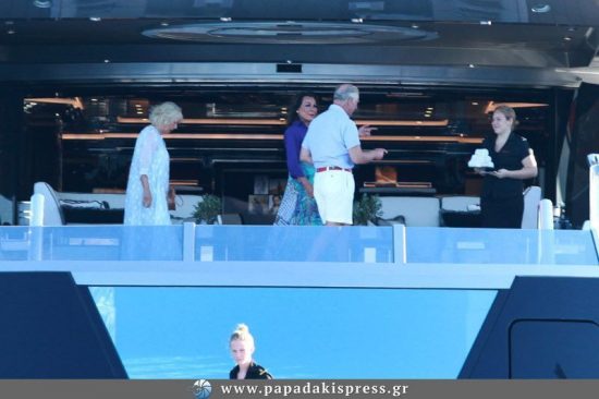 Η Γιάννα και ο Θόδωρος Αγγελόπουλος συναντήθηκαν με τον πρίγκιπα Κάρολο (εικόνες)
