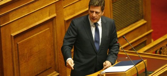 Επίθεση Βαρβιτσιώτη στην κυβέρνηση για το άσυλο στα πανεπιστήμια