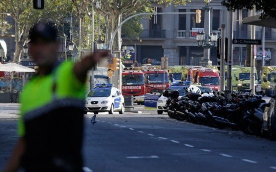 Επίθεση Βαρκελώνη: Για οκταμελή πυρήνα κάνουν λόγο οι αρχές