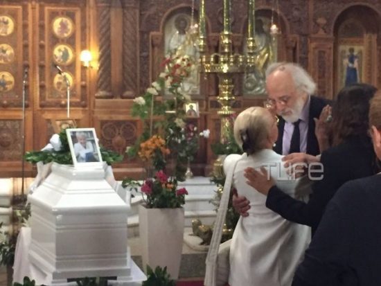 Zωή Λάσκαρη: «Έπεσε η αυλαία» για την μεγάλη κυρία του ελληνικού κινηματογράφου (pics + video)
