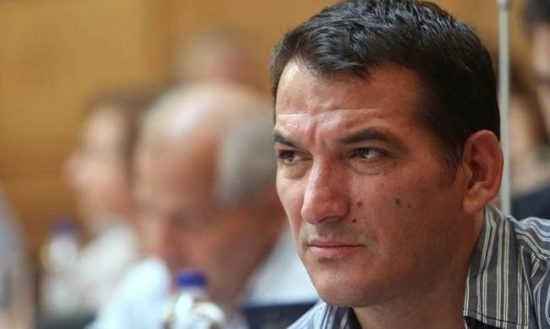 Πύρρος Δήμας: Ραγίζουν καρδιές οι φωτογραφίες που δημοσίευσε μετά την κηδεία της συζύγου του