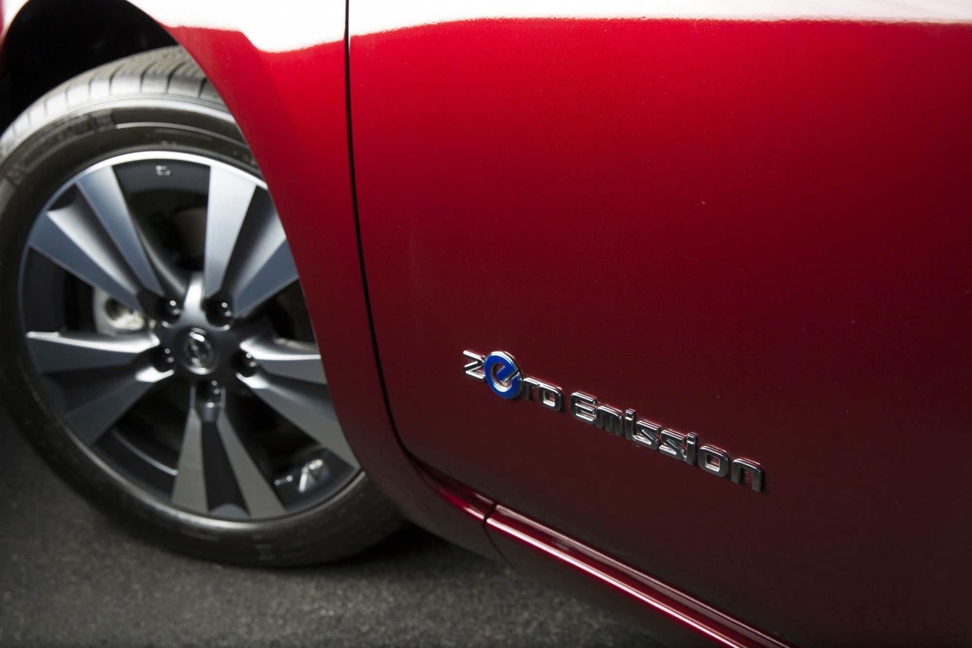 Η Nissan τα «βάζει» με την ηχορύπανση…